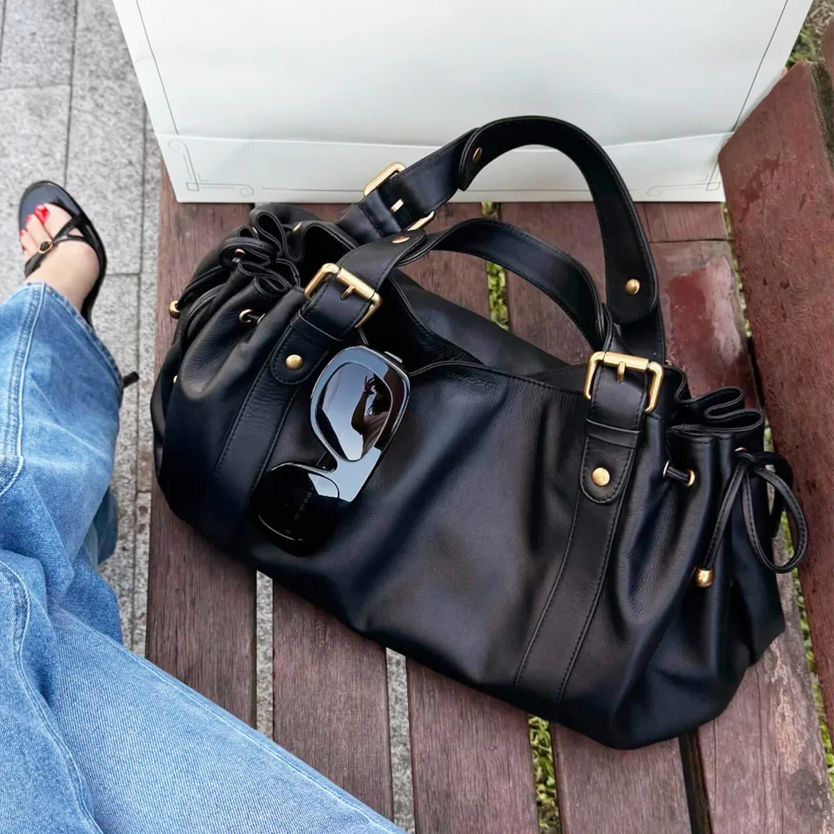 New Large Capacity Handbags Luxury Designer 2026 Shoulder Boston Bag Tote Ruched Drawstring Vintage Fashion Commuter Bag Leather