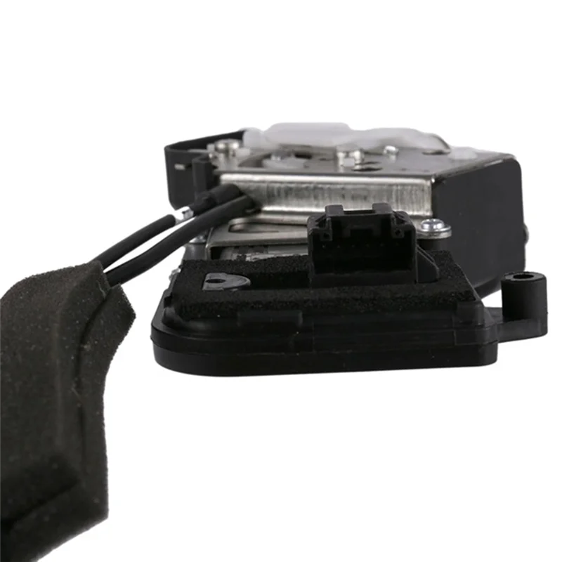 

A64P-Rear Right Door Lock Actuator Controllor Car Spare Parts Accessories For Mazda 6 2002-2008 GG