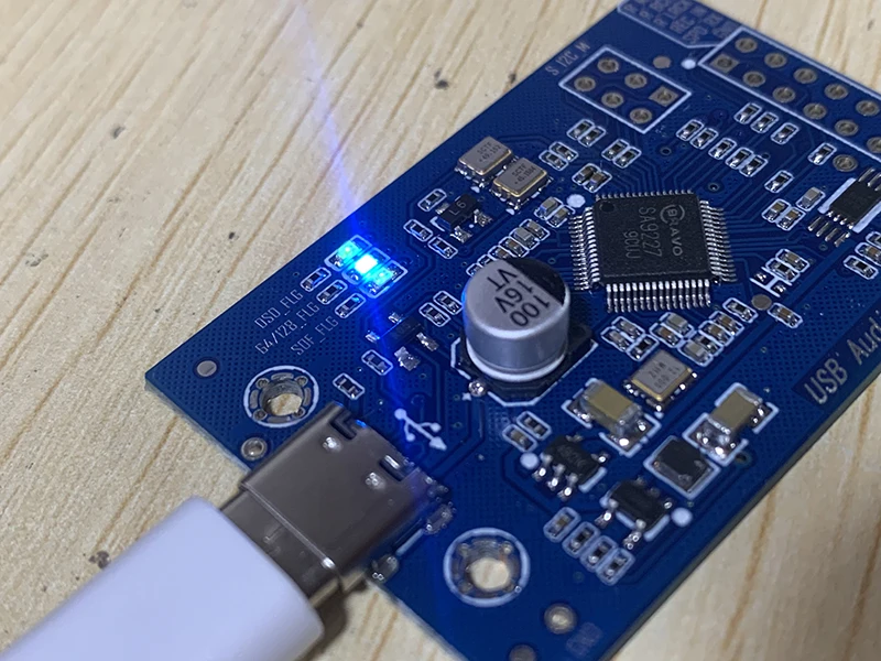 

Модуль записи с воспроизведением интерфейса USB SA9227 может быть режимом Master-slave, синхронным и асинхронным режимом
