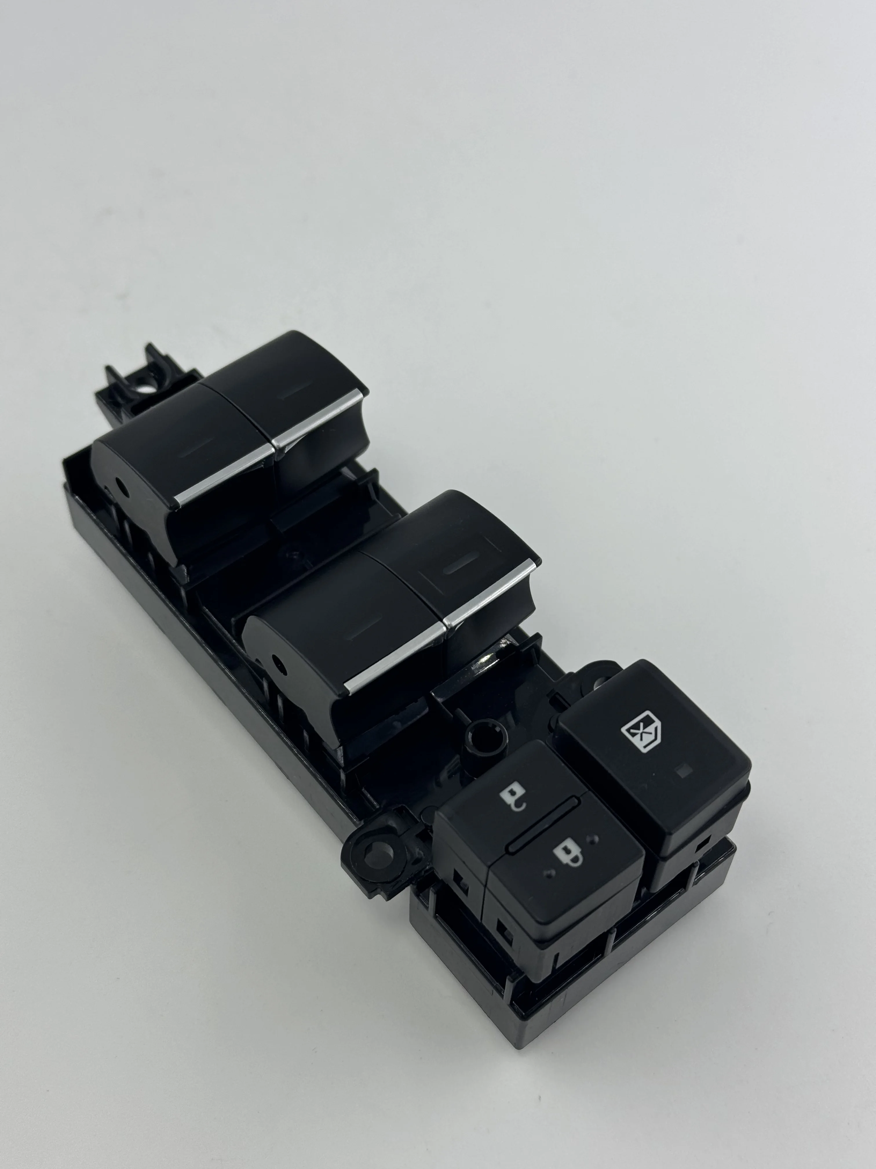 

XingJi Parts Electric Master Power Window Control Switch Regulator Button 84040-F4050 For Toyota Yaris Rav4 CHR