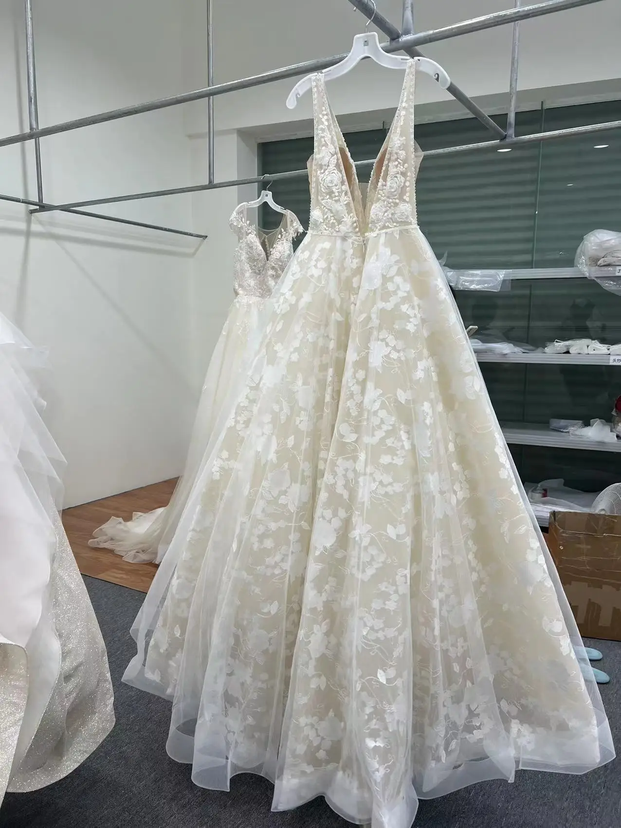 فستان نسائي 2023 فساتين زفاف بوهو رداء Mariage Vestidos De Novia مصنوع حسب الطلب مع زينة دانتيل B18094