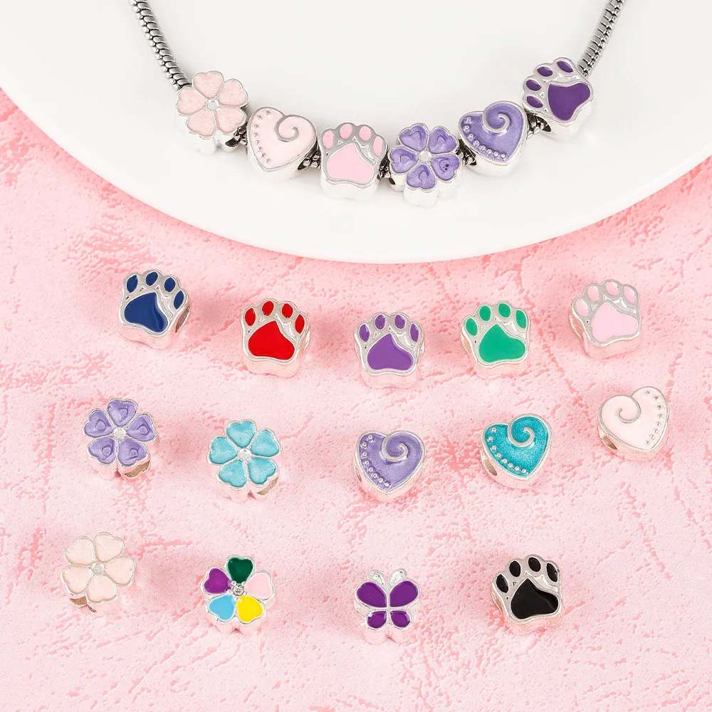 สร้อยคอ สร้อยข้อมือ ลูกปัดเจาะรูลายการ์ตูน ลายอุ้งเท้าหมี ลายดอกไม้ ลายหัวใจ ลูกปัดเจาะรูขนาดใหญ่ อุปกรณ์เสริมแบบเจาะรู