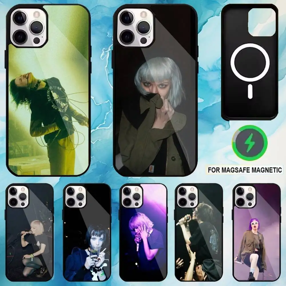 

Чехол для телефона Band C-Crystal C-Castles для iPhone 17,16,15,14,13,12,11 Plus, Pro Max с магнитной беспроводной зарядкой Magsafe