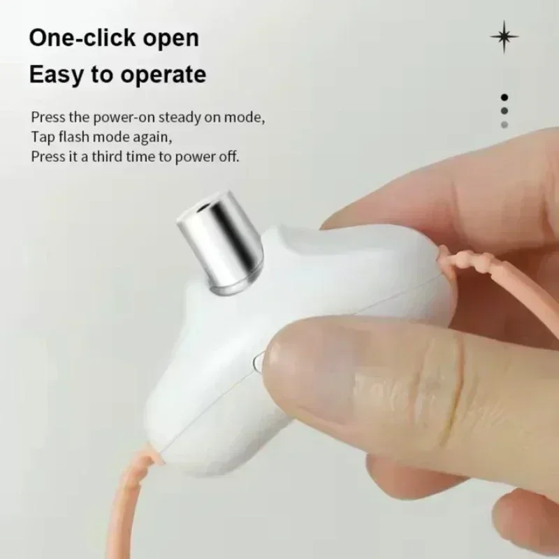 طوق قطط بإضاءة LED قابل لإعادة الشحن مع لعبة ليزر تفاعلية للحيوانات الأليفة - دعابة إلكترونية ممتعة وجذابة للقطط والكلاب