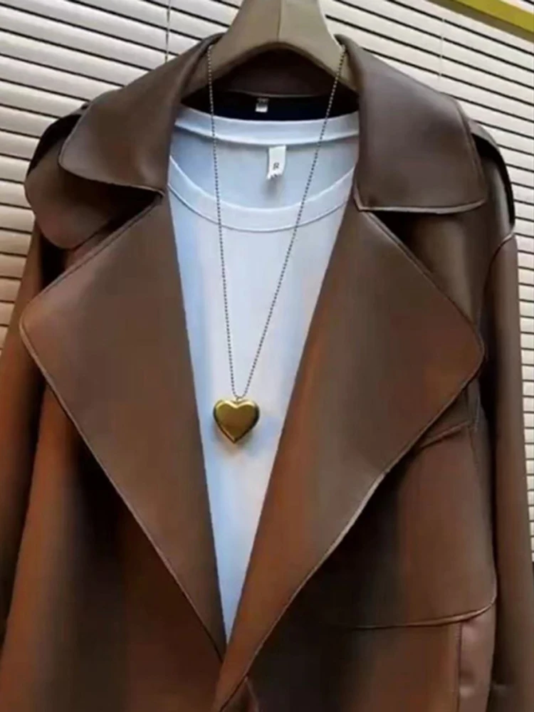 Autunno/Inverno Nuovo Prodotto Stile Moda Donna Edizione coreana Giacca in pelle dimagrante e copertura della pelle allentata di grandi dimensioni