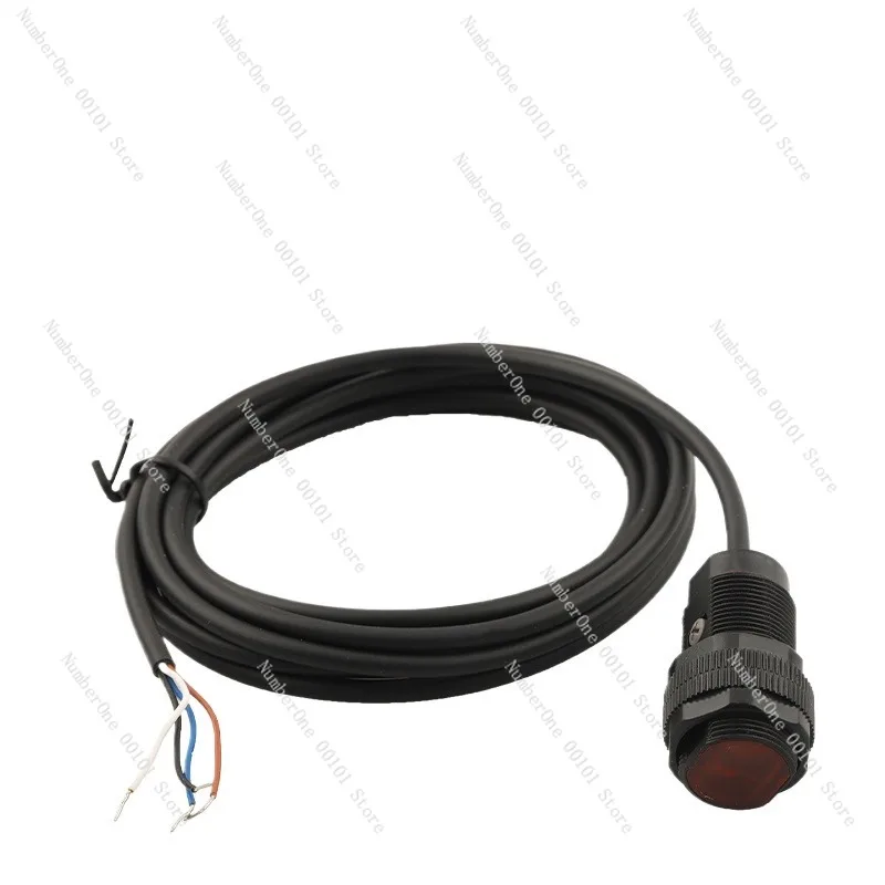 

Infrared long-range background suppression sensor