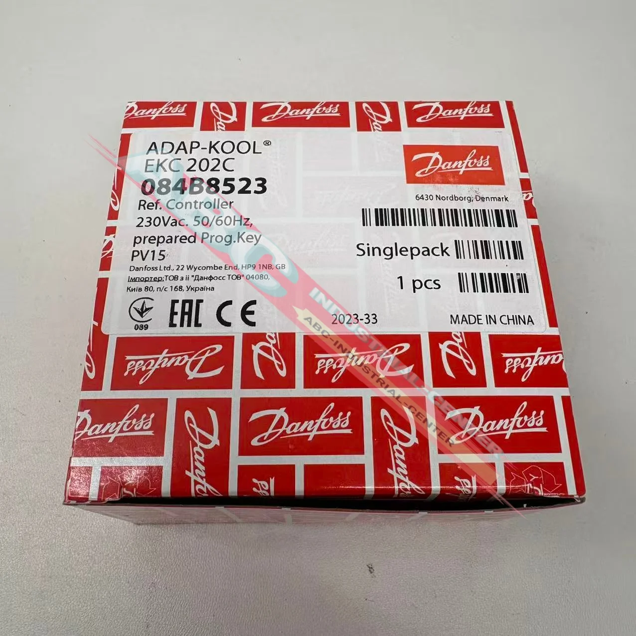 

New original 084B8523 EKC202C Temperatur Switch