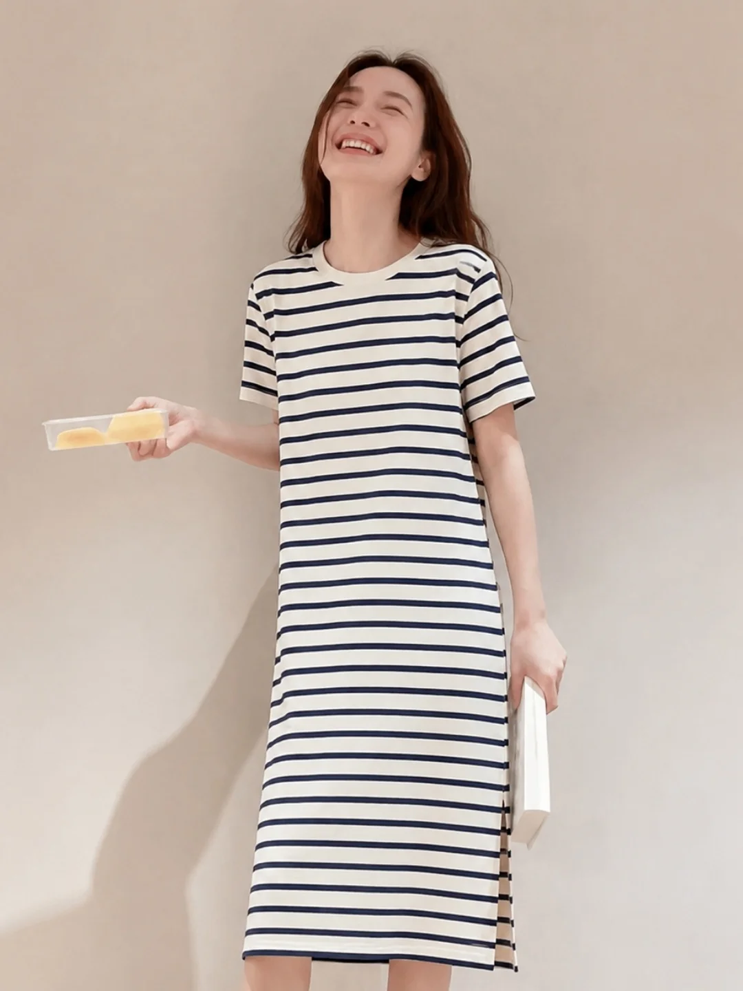Slimming Stripe Short Sleeve Midi Dress round Neck Casual Elegant Fashionable Summer Workwear plus Size Straight Cut Dress