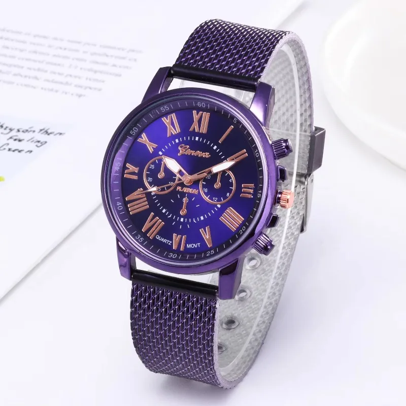 Mesh Strap Unisex Quartz Watch Large Dial Three Eyes Roman Numerals Decorate Jewelry Wristwatches Multiple Colors montres femmes