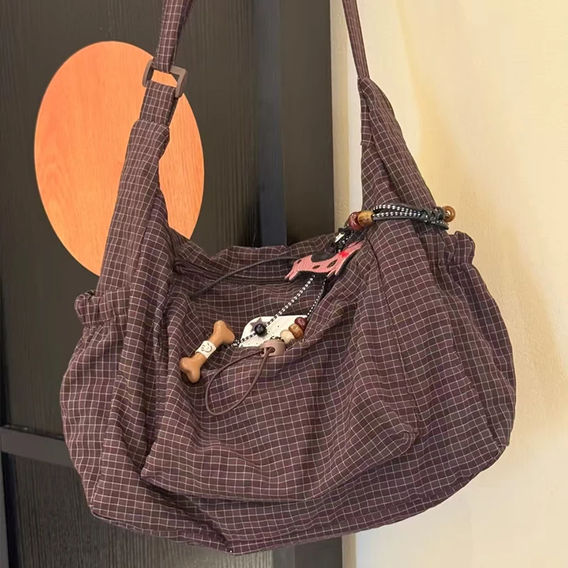 Thumbnail 2 - #52 Bucket Bags Discount Picks