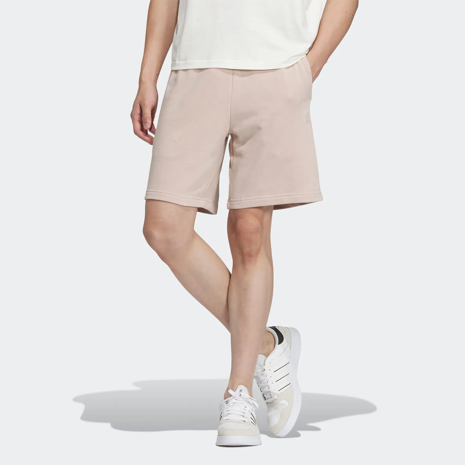 

Оригинальные мужские и женские спортивные шорты Adidas neo нового сезона IA4966