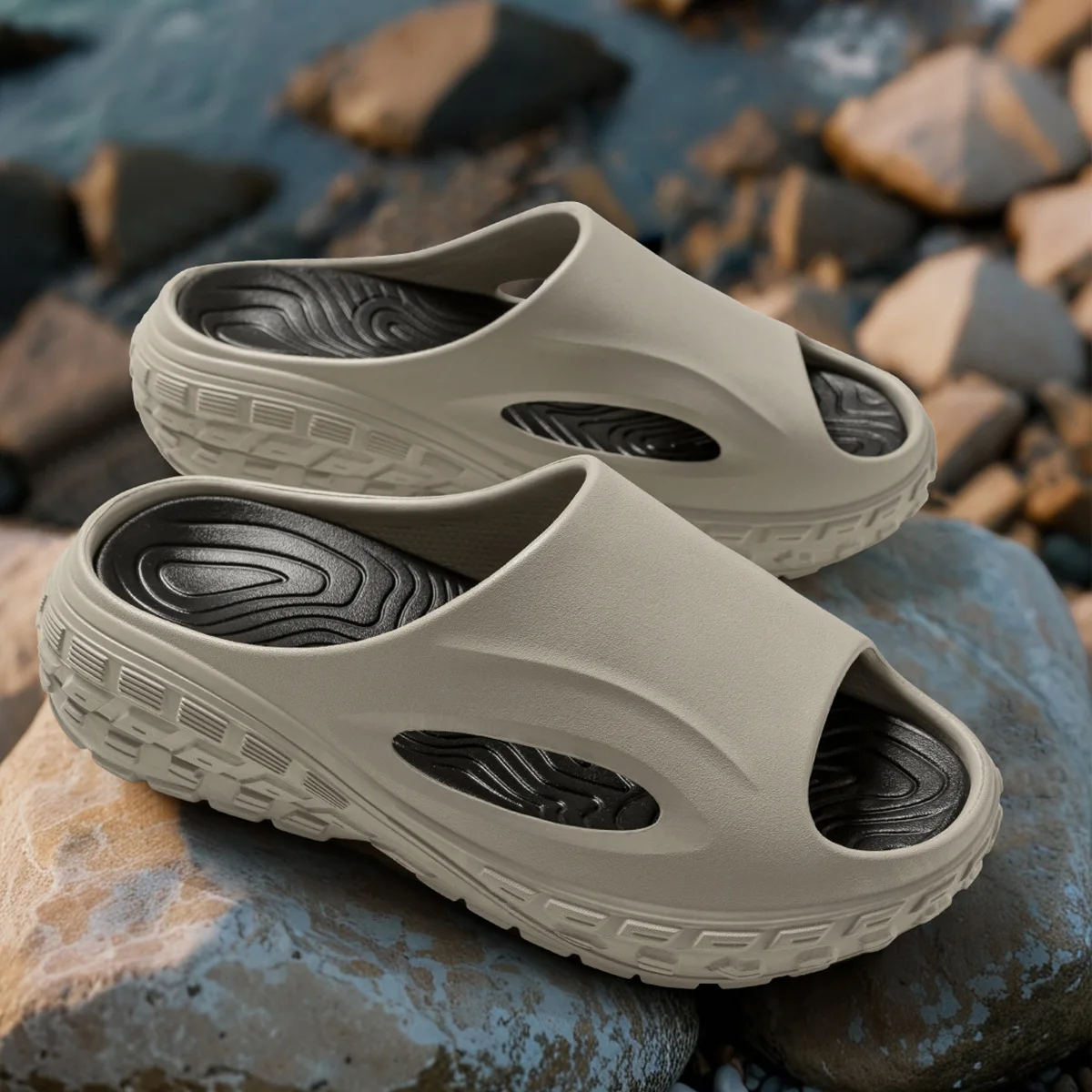 

2025 мужские шлепанцы, нескользящая толстая подошва, комфорт облаков, пляжные спортивные модные летние сандалии на открытом воздухе