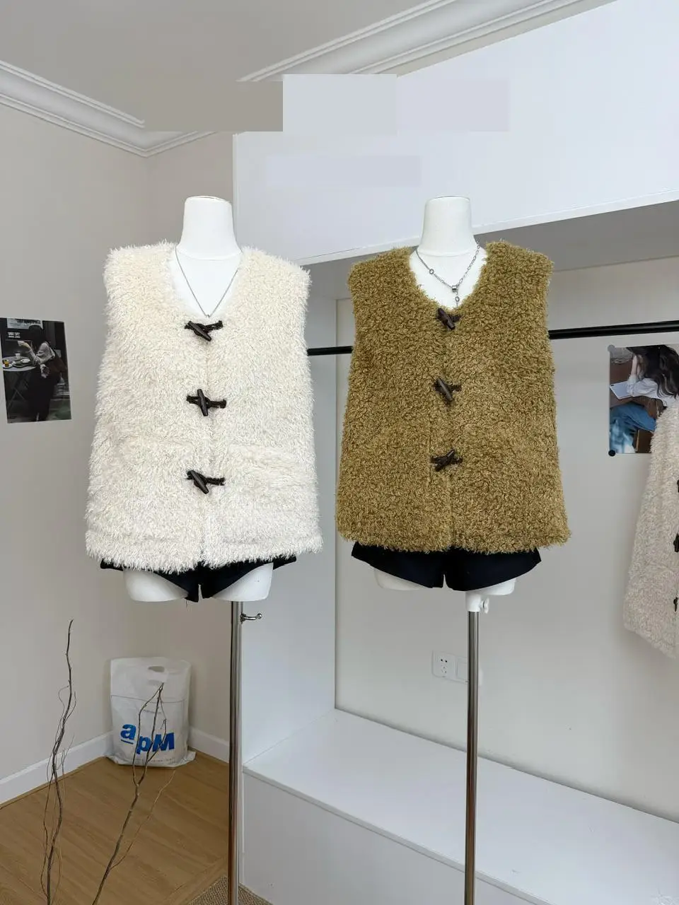 

Женский однобортный жилет без рукавов из искусственной шерсти на осень-зиму с v-образным вырезом, верхняя одежда, женская уличная одежда, свободный ветеринарный топ на пуговицах