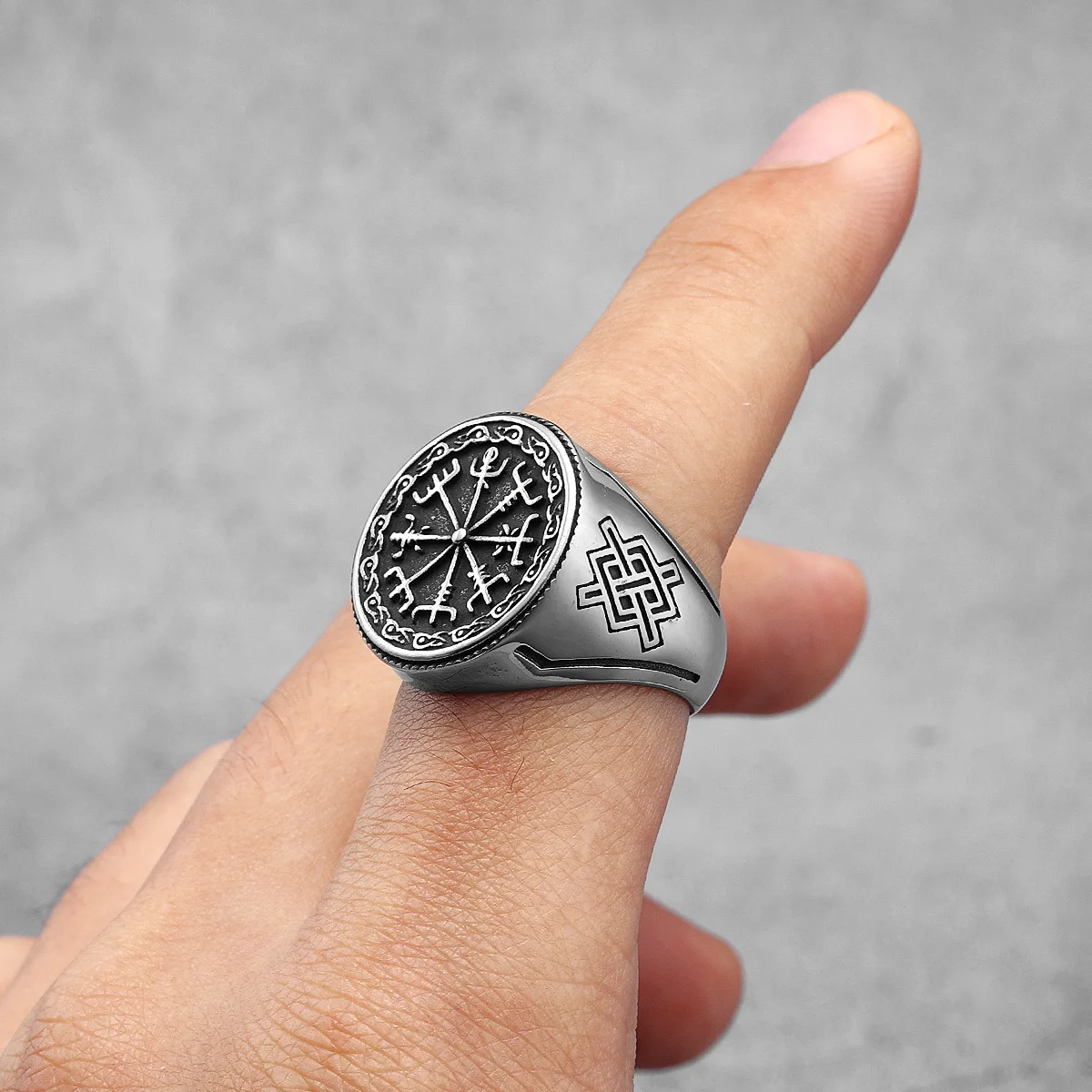 فايكنغ البوصلة سلتيك عقدة الرجال خواتم مجوهرات من صلب لا يصدأ الشرير الصخرة كول الاشياء الإكسسوارات للنساء هدية بالجملة #3