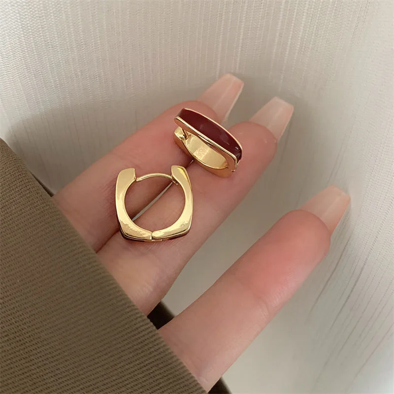 Fashion Hollow Out Metal Square Ear Buckle Gothic Punk Black/White Geometric Hoop Earrings Women  Piercing Jewelry Gifts