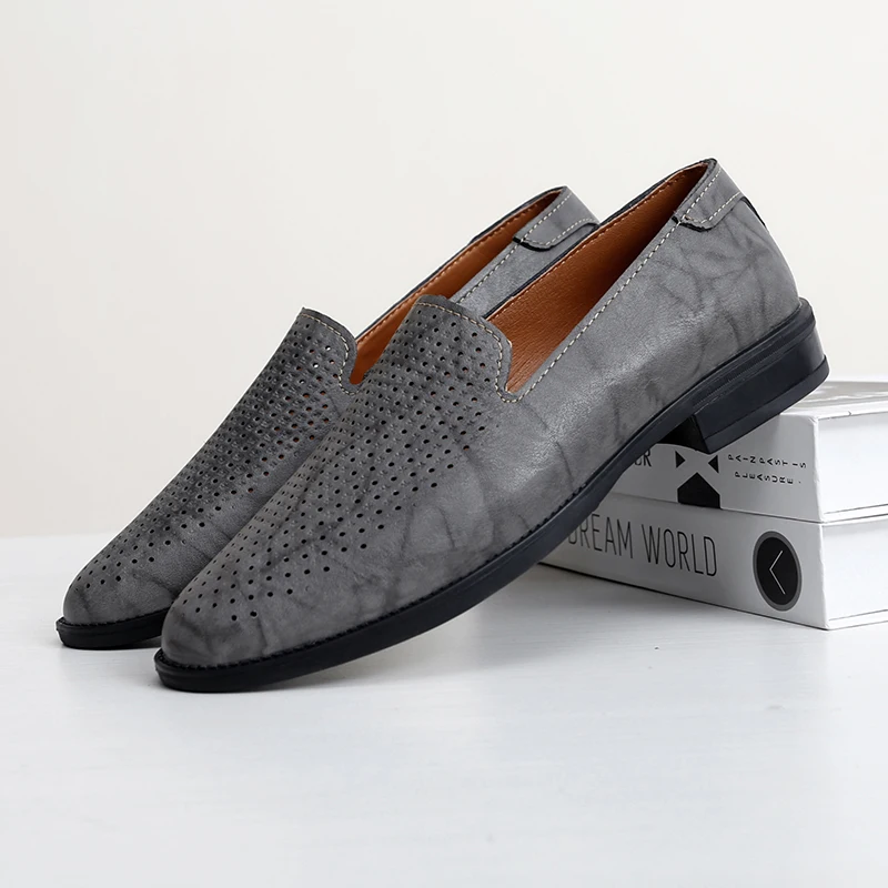 

Men Perforated Shoes Breathable Lightweight Comfortable in Summer Fashionable Shoes for Business Formal Casual Gentlemen