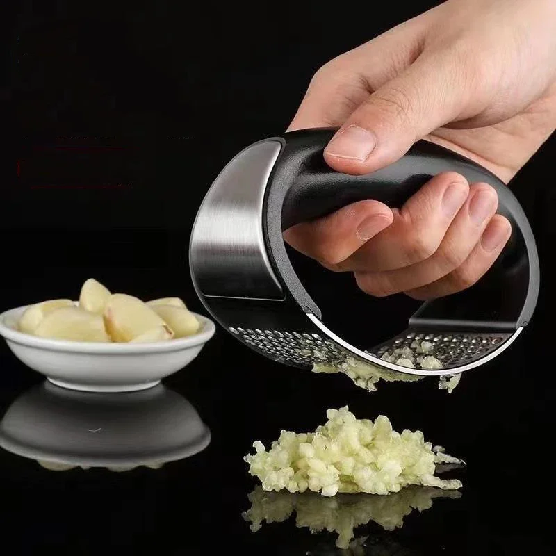 1 Pack Garlic Crusher Garlic Crusher Manual Ring Black Vegetable Cutter Kitchen Vegetable And Fruit Gadgets