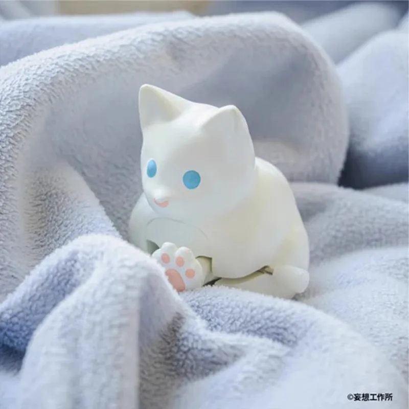 

A Cute Swing Cat Movable Little Cat Figurine Wind-up Toy Gacha and Gifts for Children