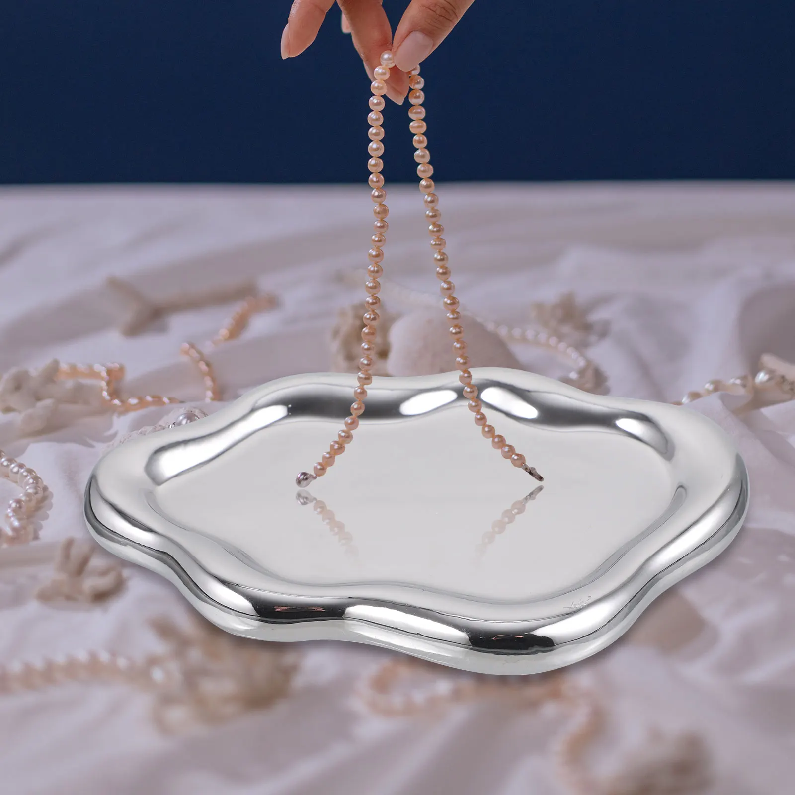 

Керамический поднос для ювелирных изделий с широким краем, прочный декоративный держатель для колец, тарелка для хранения ювелирных изделий, брелок для спальни, держатель для сережек