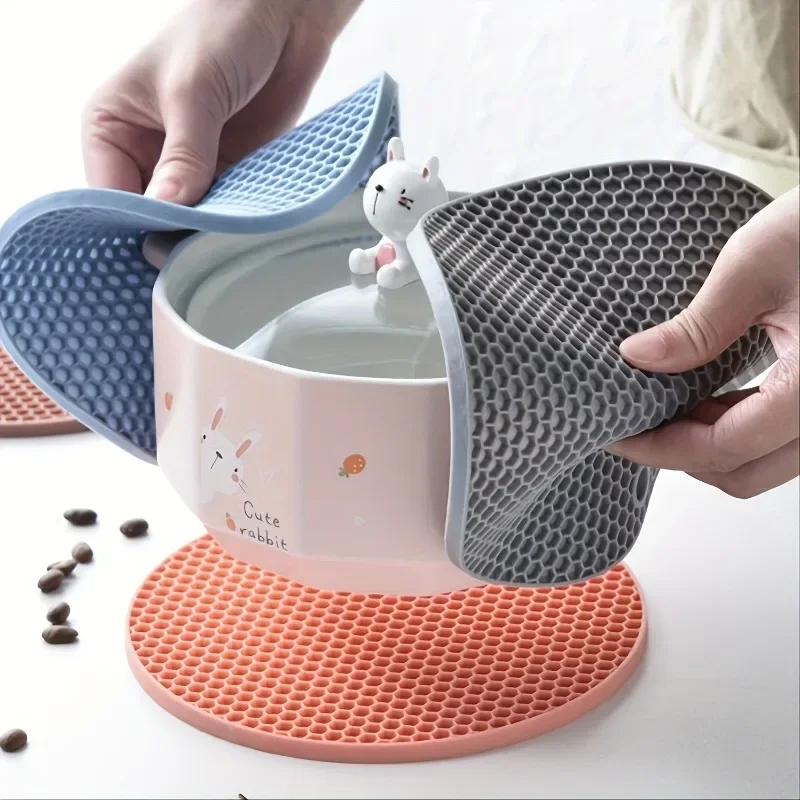 17.5Cm Oil-proof Heat Insulation Pad Ultrathin Heat Resistant Silicone Mat Drink Cup Placemat Kitchen Non-slip Pot Holder