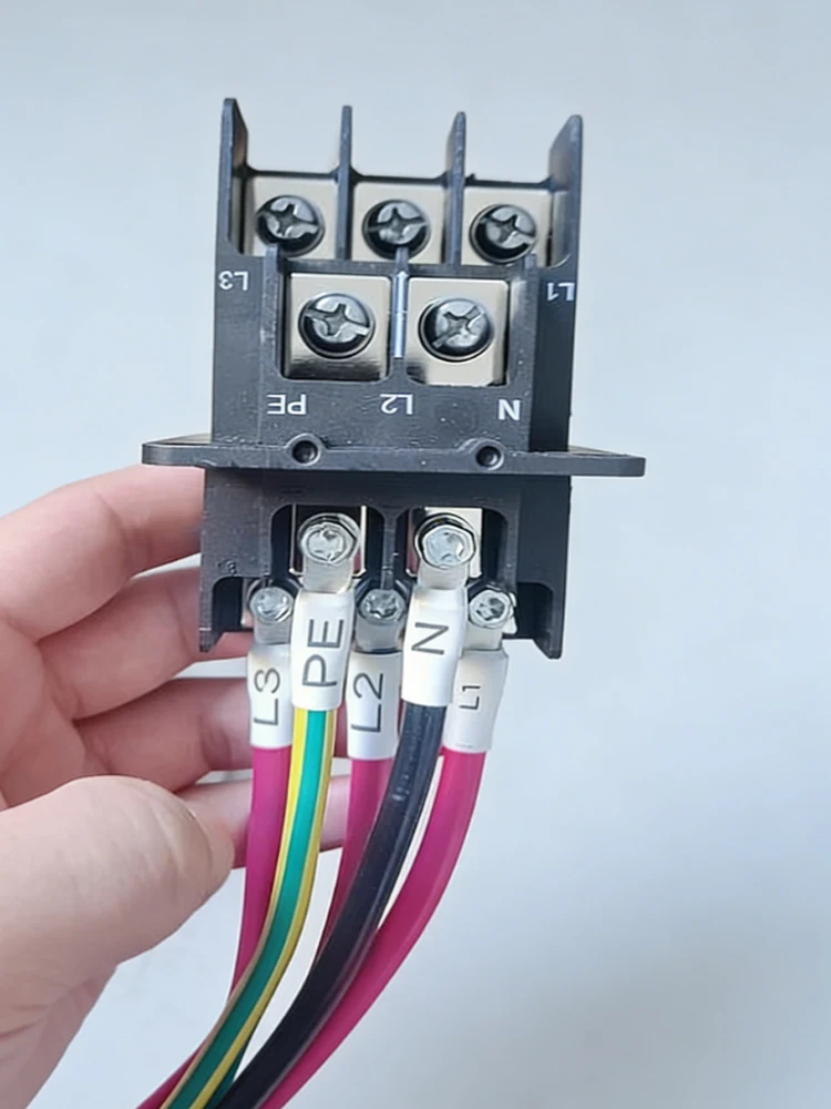 

Three-Phase AC Output Terminal Block For 3 Phrase ASW(Aiswei) Grid-Tied Inverter
