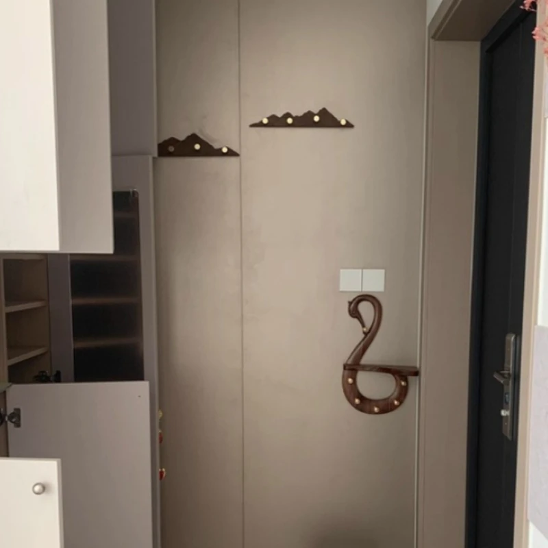 

Элегантные настенные крючки для одежды в форме лебедя, креативный декор для прихожей, настенная вешалка для шляп из массива дерева, декоративные крючки-органайзеры для спальни