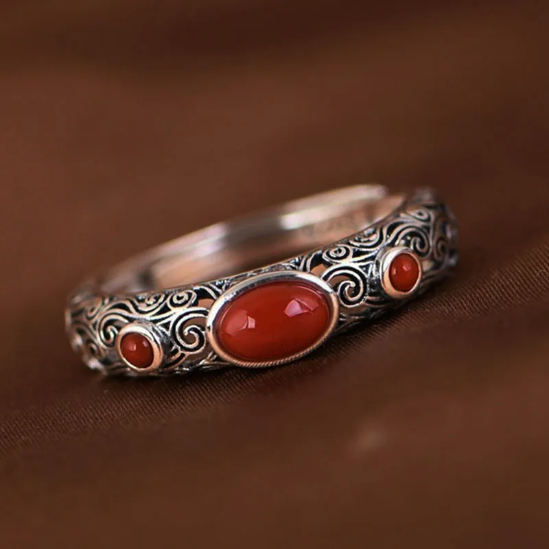 New Retro Vintage Craftsmanship Pattern Embellishment with Red Agate Gift Opening Ring for Women's Holiday Party Accessories