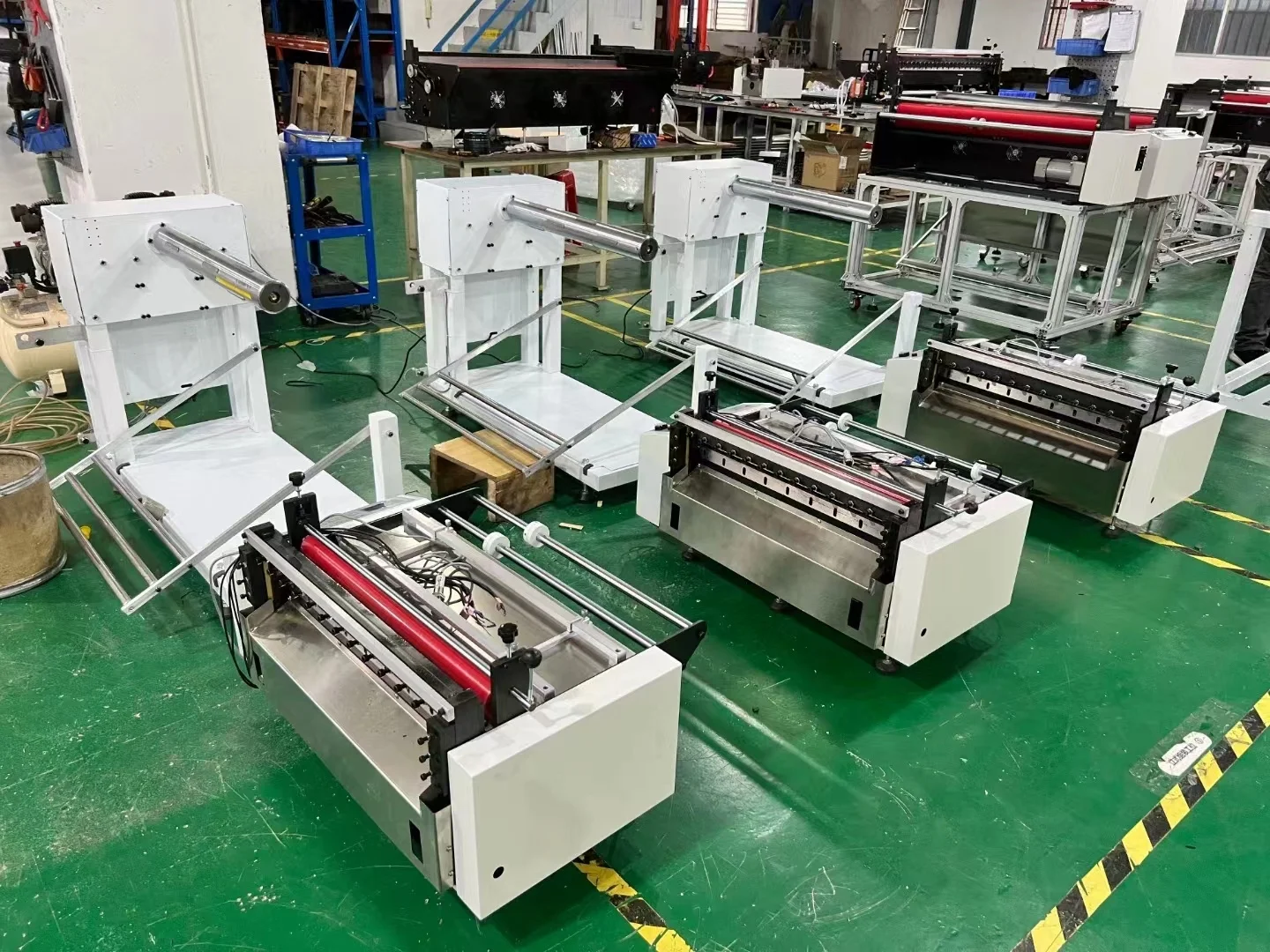 QK-200 Diskon Besar Pemotong Lembaran Kertas Flim Hewan Peliharaan Pvc Otomatis Gulungan Ke Mesin Pemotong Lembaran Pemotong Rol