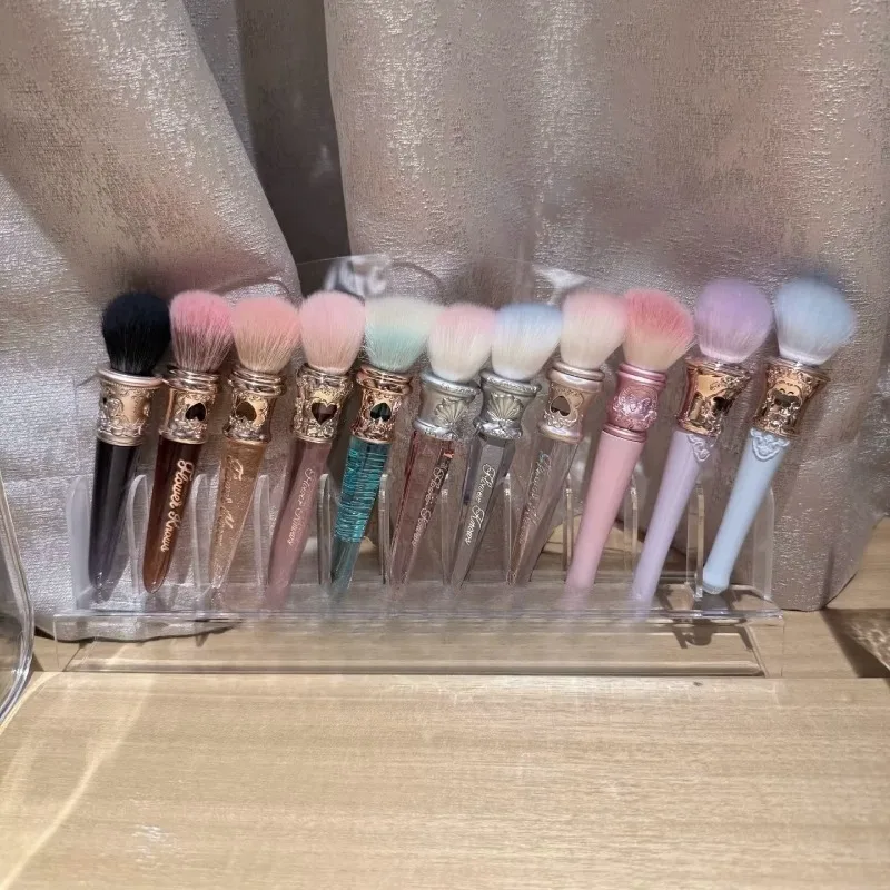 Suitable for Pointing Swan Ballet Moonlight Mermaid Crystal Wool Soft and Evenly Powdered Smudge Brush
