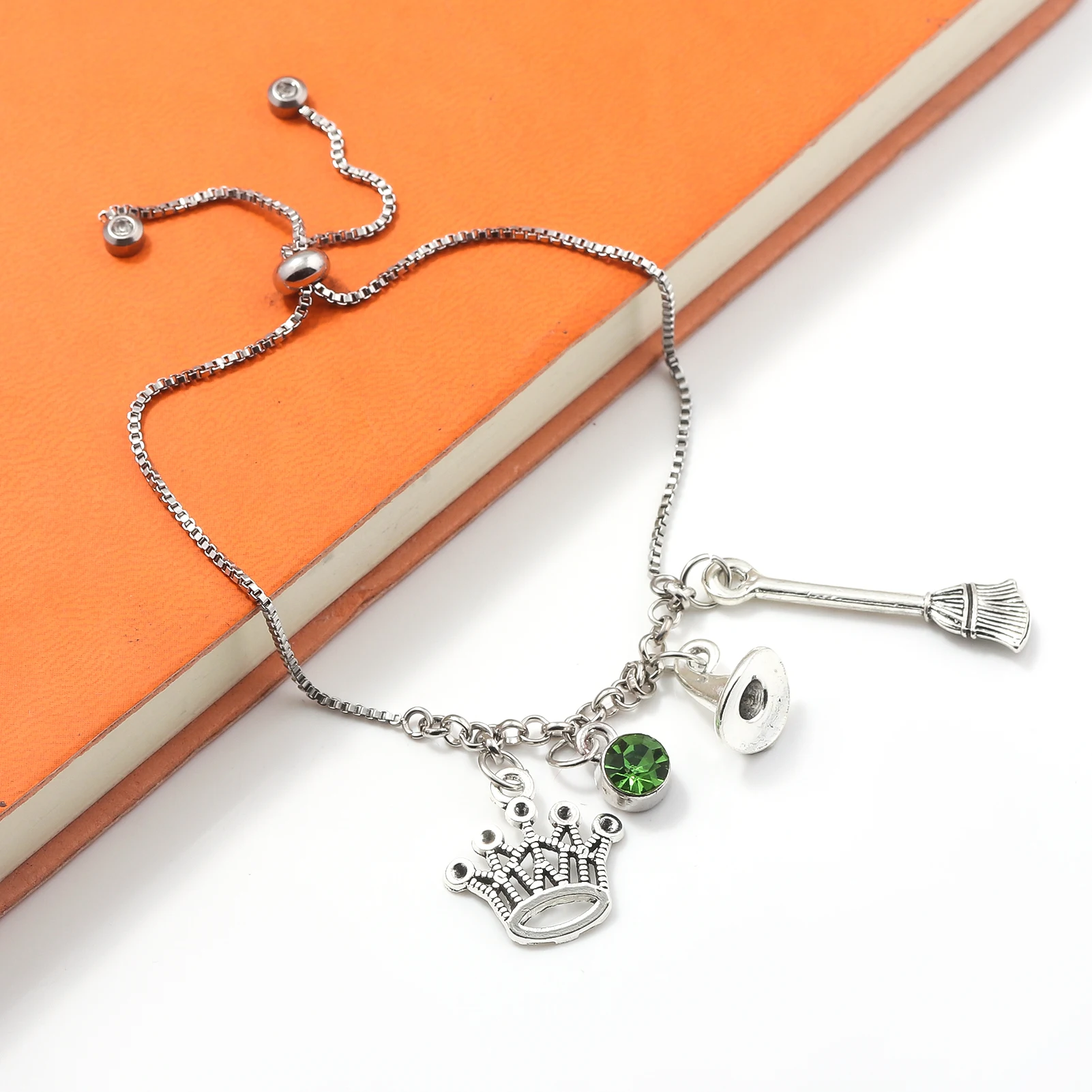 Wicked Witch Hat Broomstick Crown Charms Bracelet Elphaba Glinda Friendship Adjustable Bracelets for Women Valentine's Day Gifts