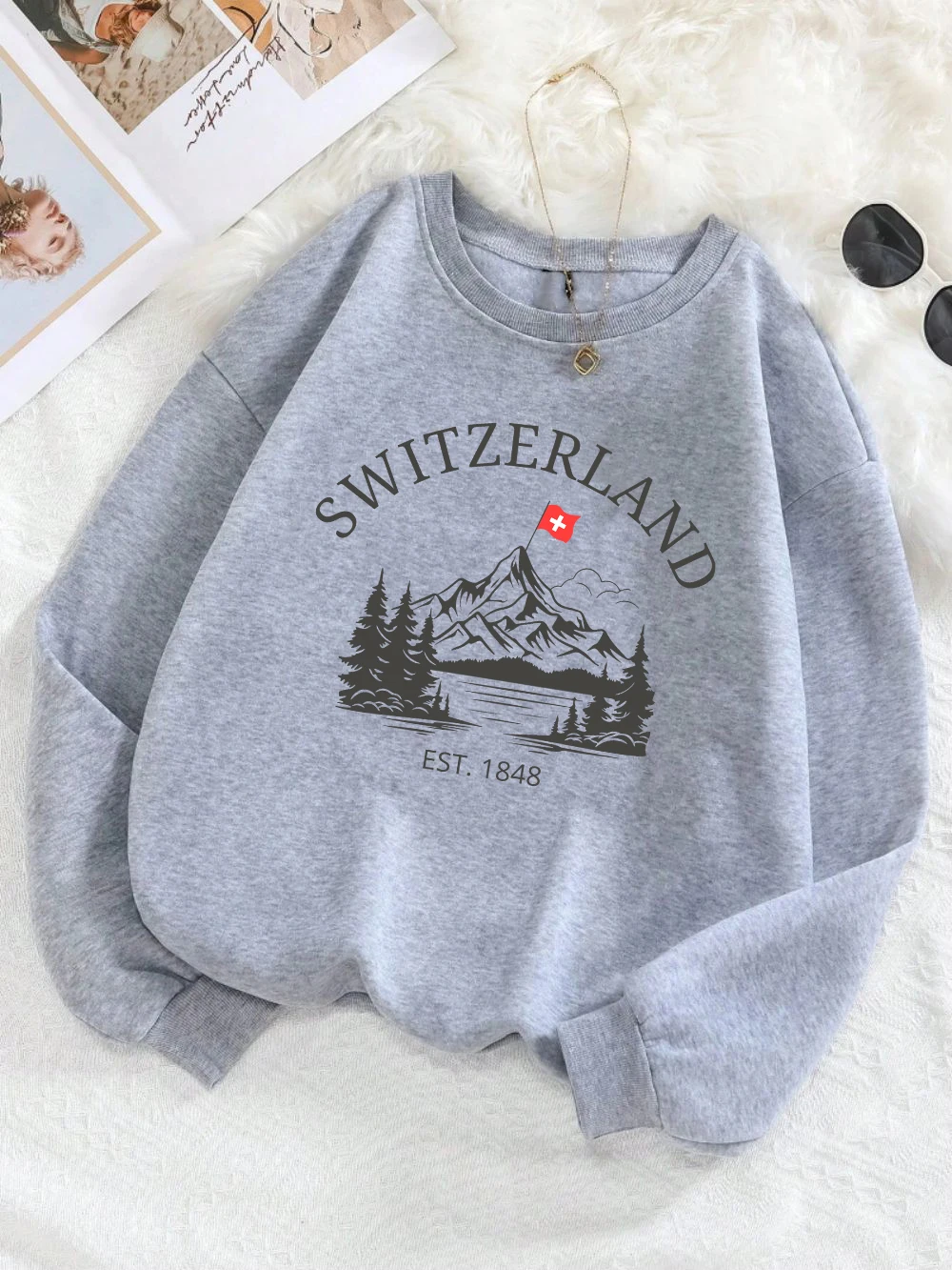 سويسرا سنو ماونتن تصميم المرأة البلوز Y2K الصوف البلوفرات Crewneck ملابس الشارع الشهير النساء الملابس الشتوية #4