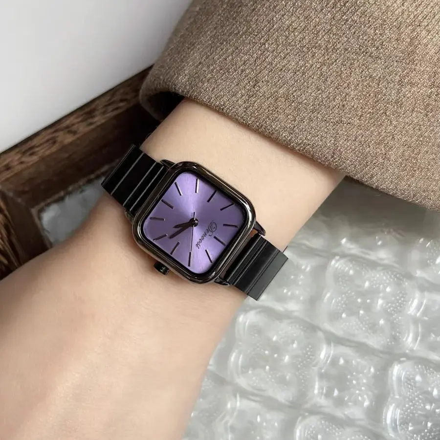 Women’s Square quartz watch,Stainless steel exquisite Fasion Ladies wristwatch simple and casual