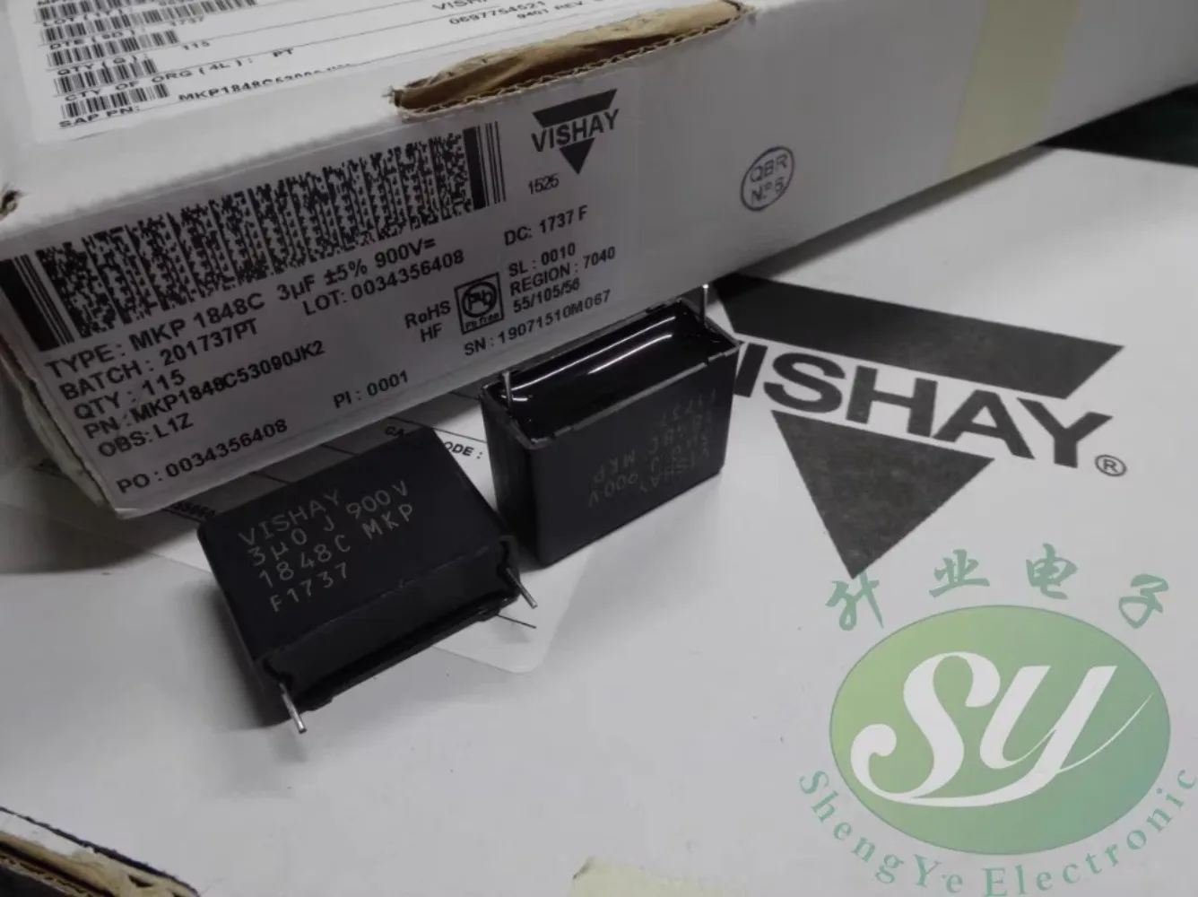 

MKP1848C53090JK 3.0uf/900v 3u0 305 New 28MM film capacitor