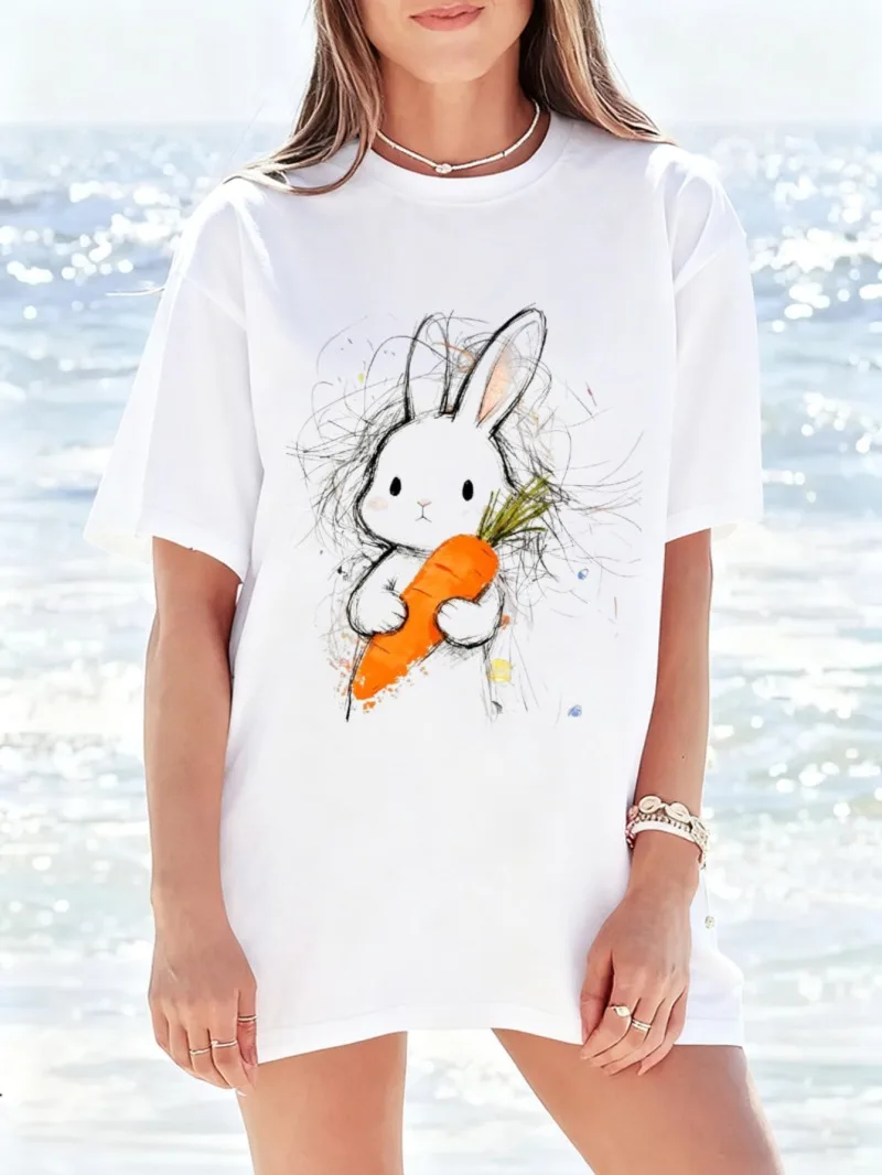 

Women's Short-sleeved Loose Printed T-shirt Rabbit Holding Carrot Print Casual Wear Pattern