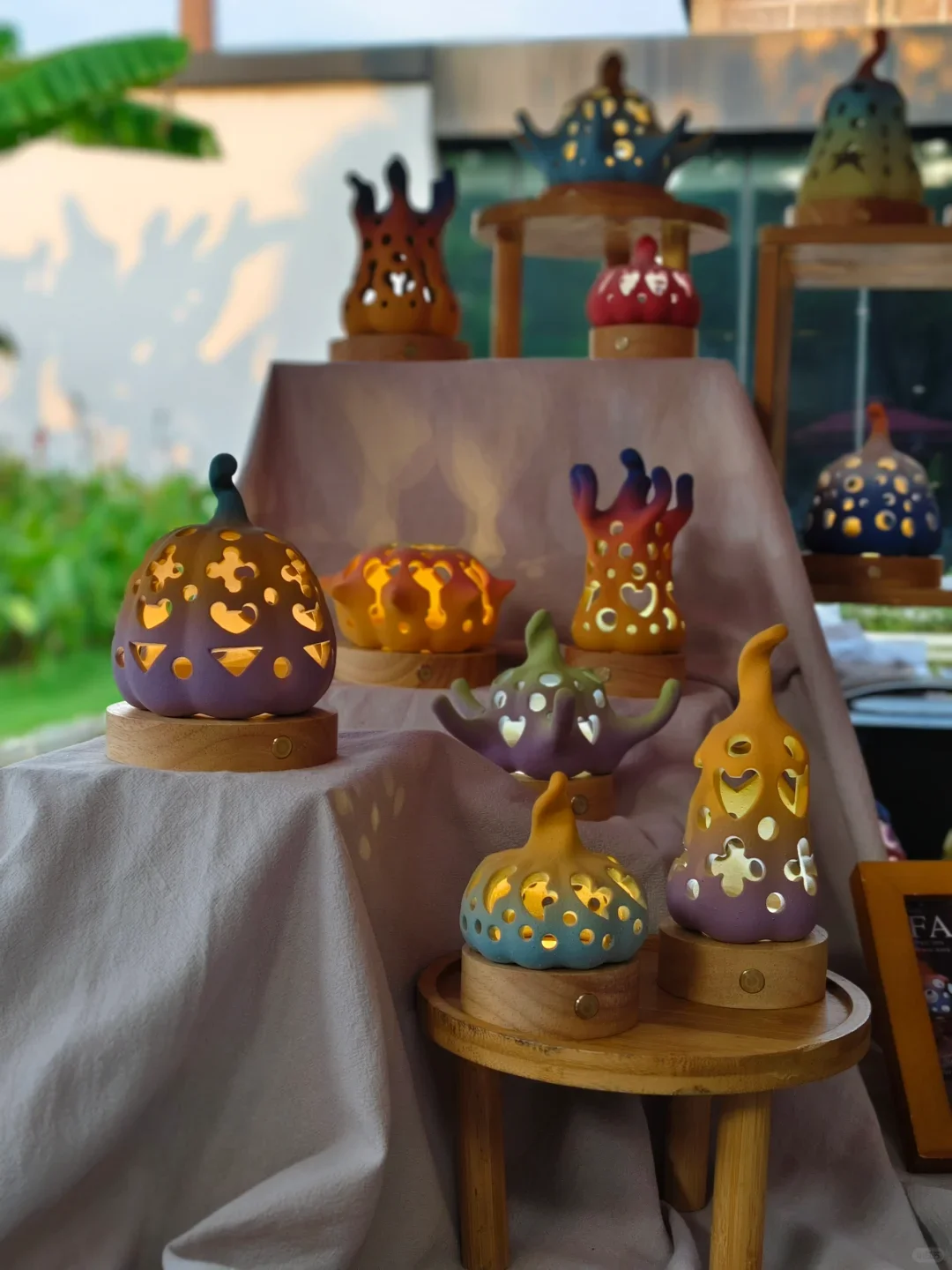 Pumpkin ceramic lamps, personalized ceramic lamps, projection lamps, pumpkin night lights, Halloween gifts for kids.