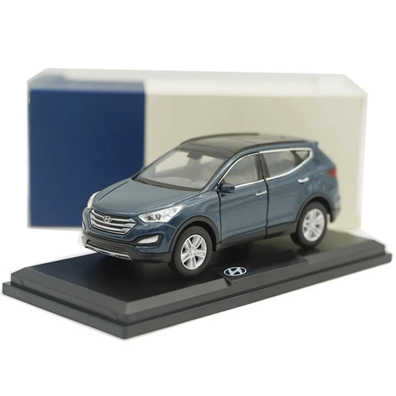 Moulé sous pression 1:38 échelle Santa Fe 2013 avec voiture en alliage modèle de voiture adulte enfants passe-temps Collection décoration garçon cadeau affichage