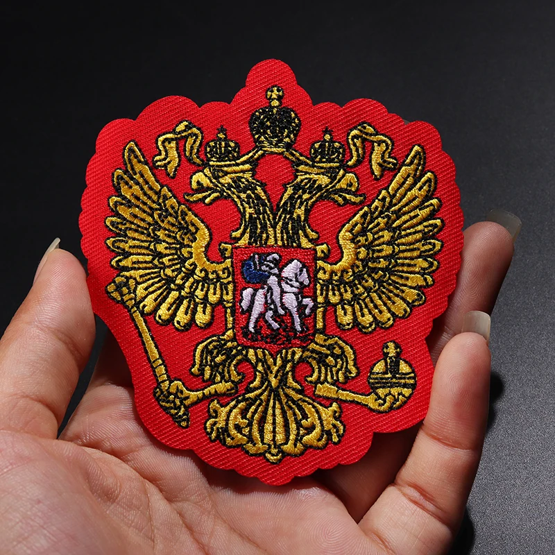 Size: 9 * 8CM Gold Russia National Flag National Emblem Patches Iron On Thin Coat Eagle Embroidery Clothing Accessories