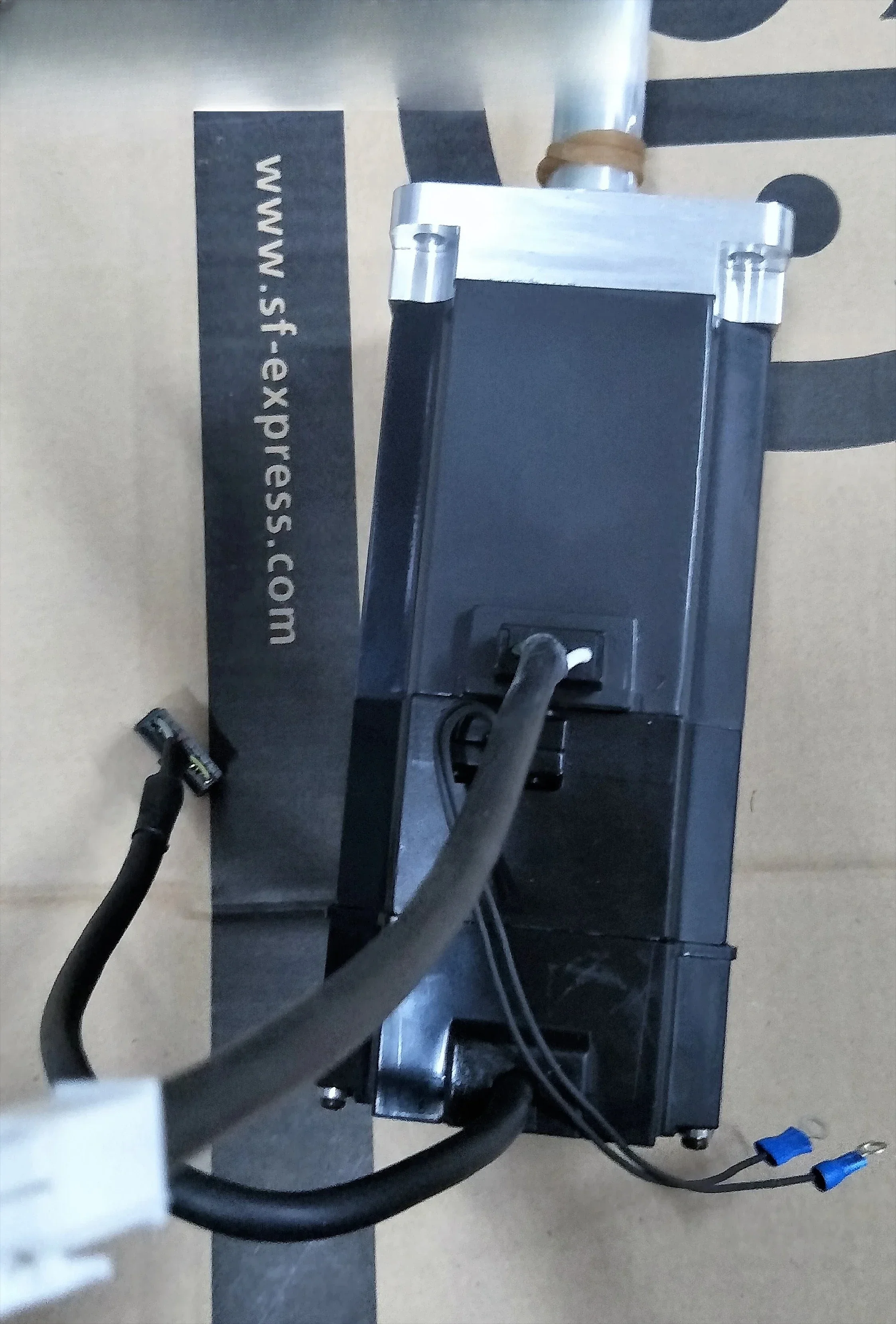 

Servo motor HC-MF73BKW90-S6