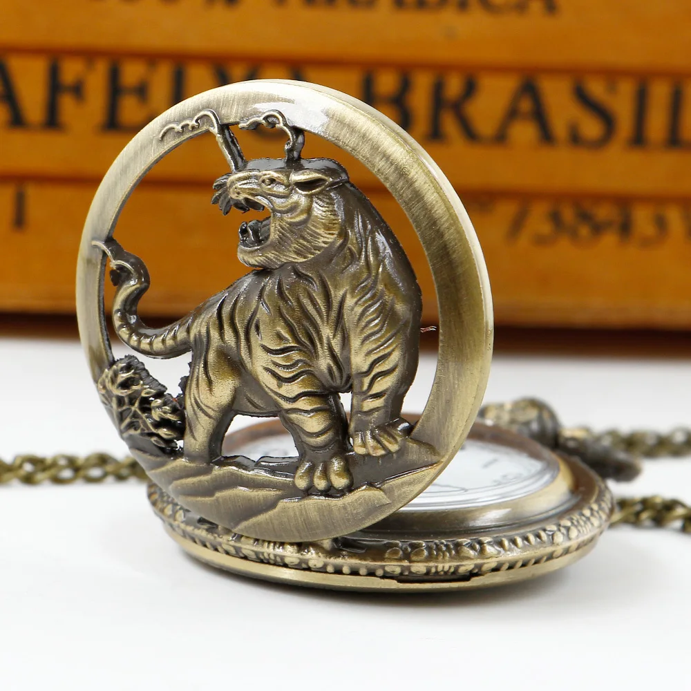 Creative Cheetah Design Carved Quartz Pocket Watch Pendant for Boys and Children Souvenir Gifts reloj de bolsillo