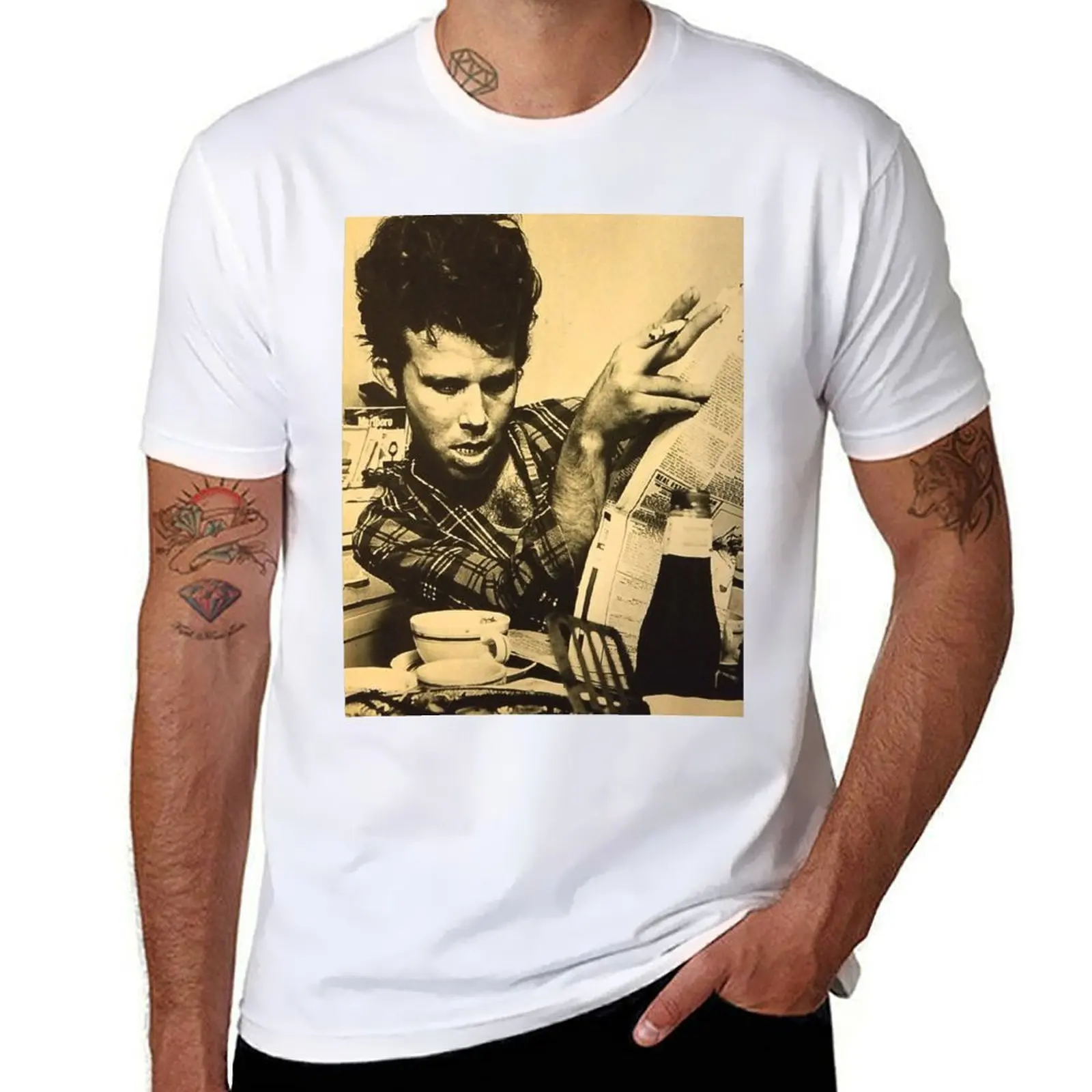 

Ladies and Gents...Tom Waits T-Shirt t shirt man luxury t shirts with prints T-Shirt
