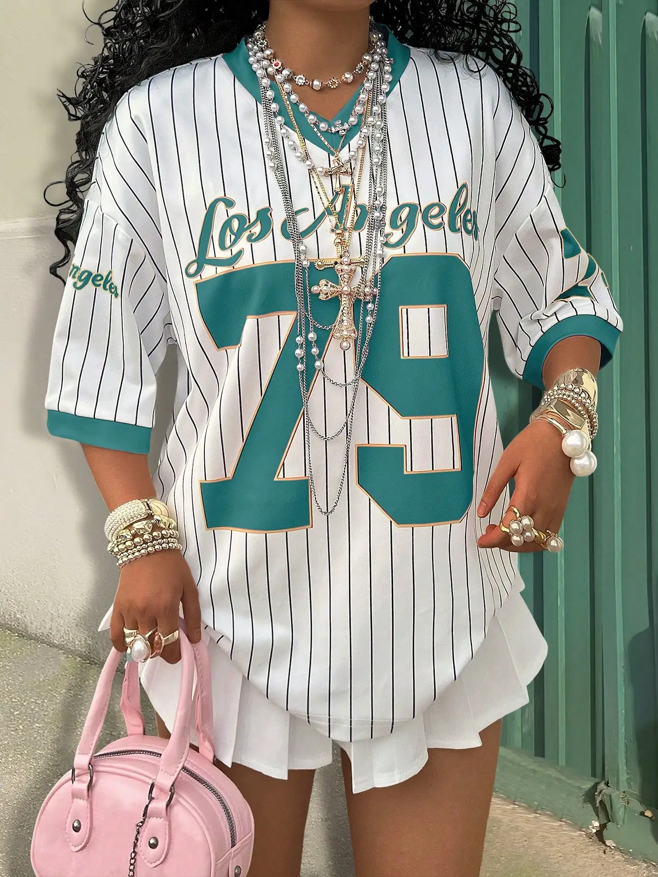 

Женская свободная футболка большого размера с V-образным вырезом, принтом цифр и полосатым дизайном