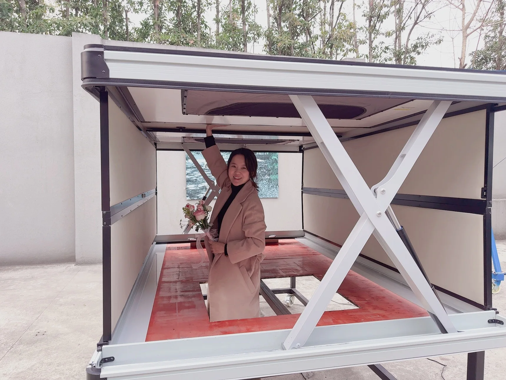 P-Show Fully Automatic Car Rooftop Tent FRP Sandwich Panel One-Touch Electric Opening