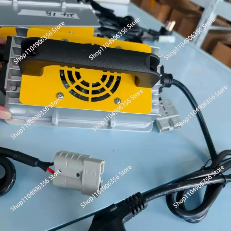 Electric Forklift 12V24V15A18A Stacker Lift Washing Machine Charger