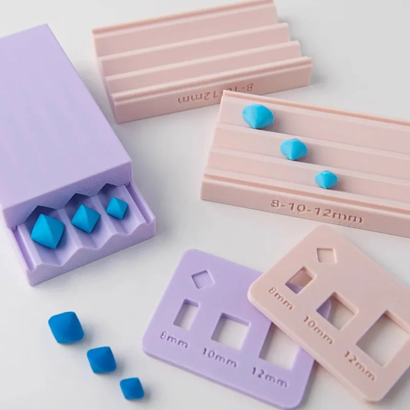 Soft Pottery Clay B…