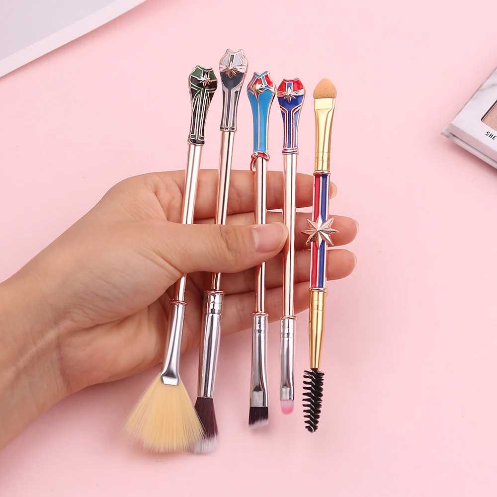 5pcs/set Avengers Captain Marvel Makeup Brush Cosplay Marvel Loose Powder Brush Eyeshadow Makeup Brushes Beauty Tools Kit Gifts