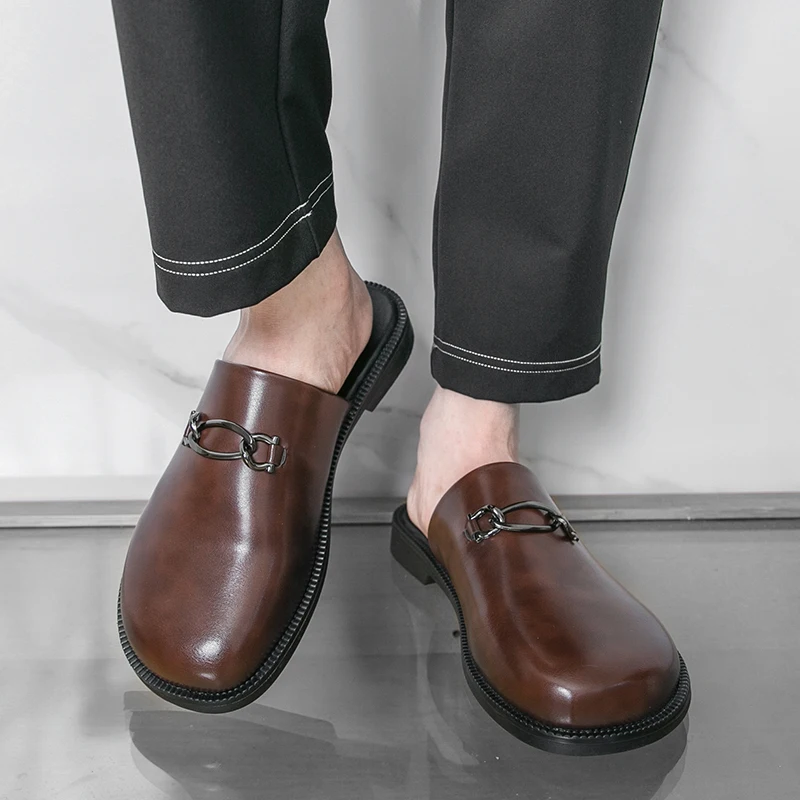 أحذية جلدية رجالية بنية مع أحذية كاجوال بمقدمة مستديرة، أحذية رجالية بمقاسات كبيرة للخريف والشتاء، شباشب للارتداء في الهواء الطلق