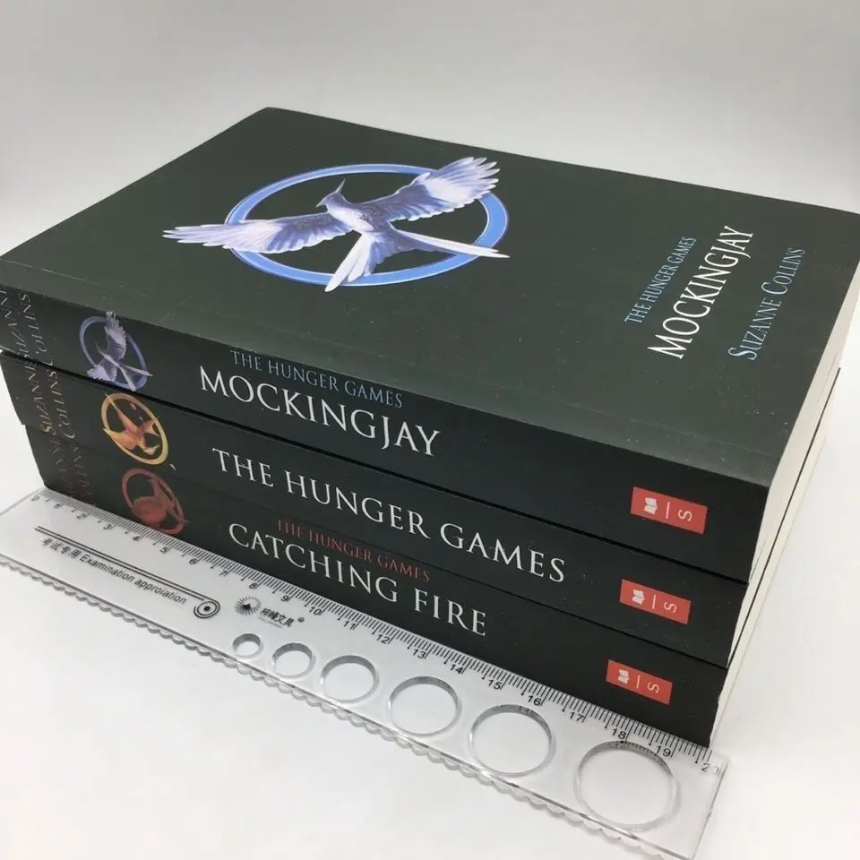 3 Books/Set science fiction Novel Book The Hunger Games / Catching Fire / Mockingjay In English Original Film