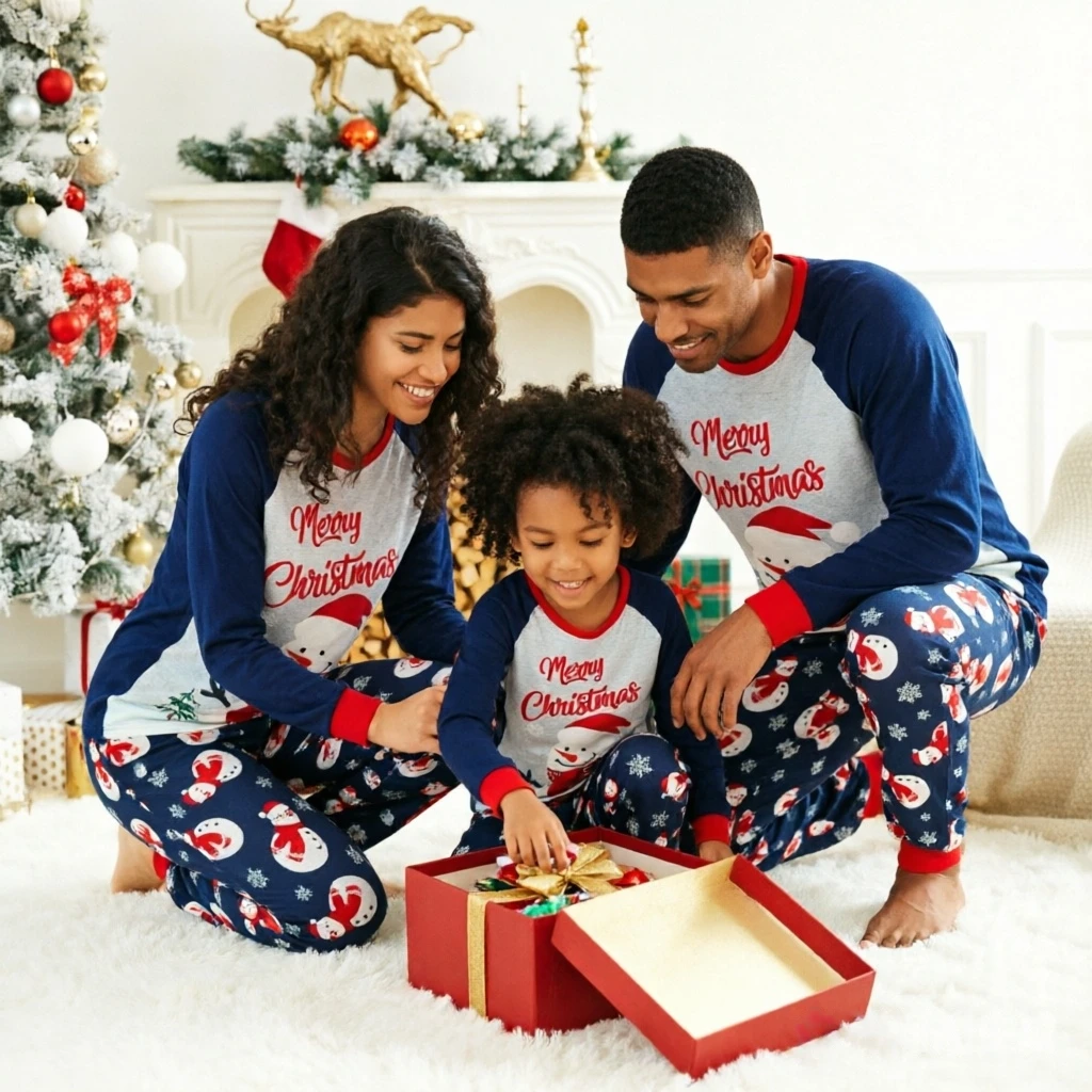 Merry Christmas Print Women Men Boys Girls Matching Pajamas Set for The Whole Family Homewear Xmas Look Winter Holiday Pyjamas