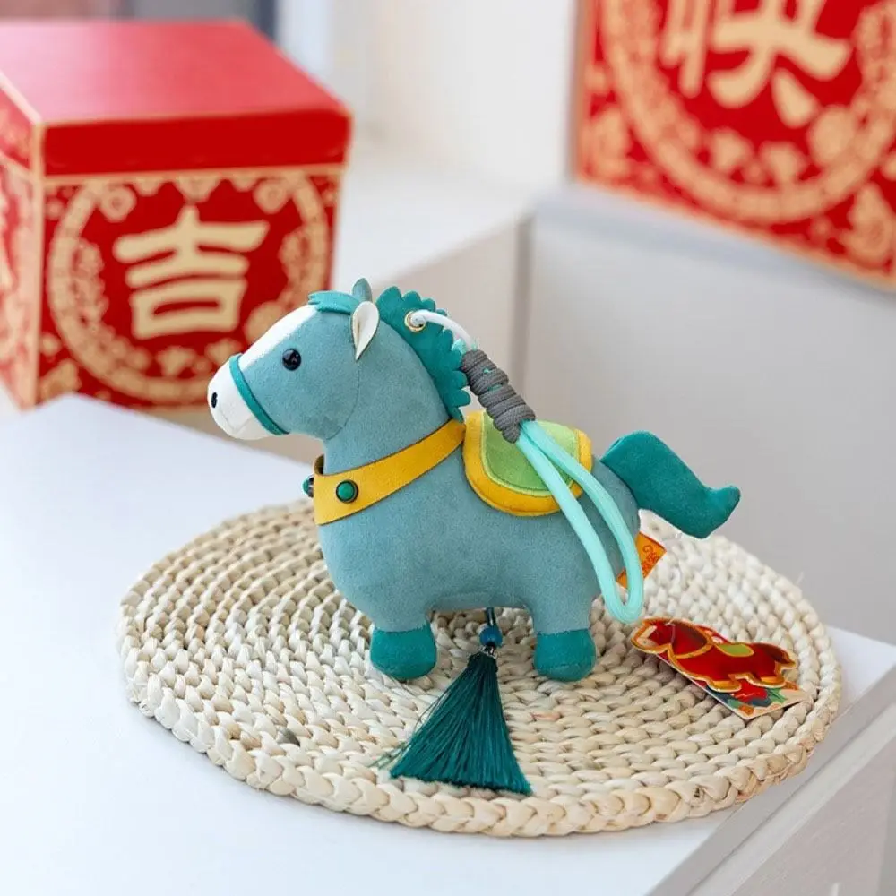 Poney du zodiaque de Style dessin animé mignon, pendentifs cheval porte-bonheur en peluche Ultra doux, mascotte de cheval d'année réaliste pour l'année du cheval