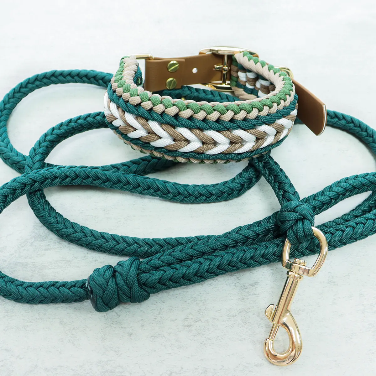 dog collar Custom Luxury Dog Collar Leash Set Waterproof Adjustable Rope Striped Multi-Color Paracord Woven Braided Personalized